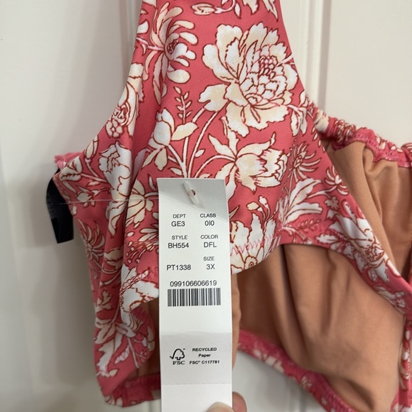 NWT J. Crew Tie-front bikini top and bottoms in tossed floral - Picture 4 of 8